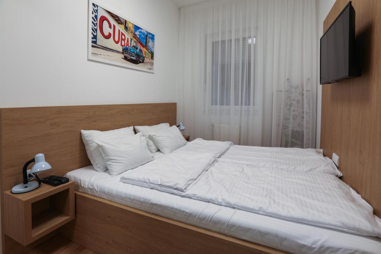 Apartment Promenada Avenija โนวีซาด ภายนอก รูปภาพ
